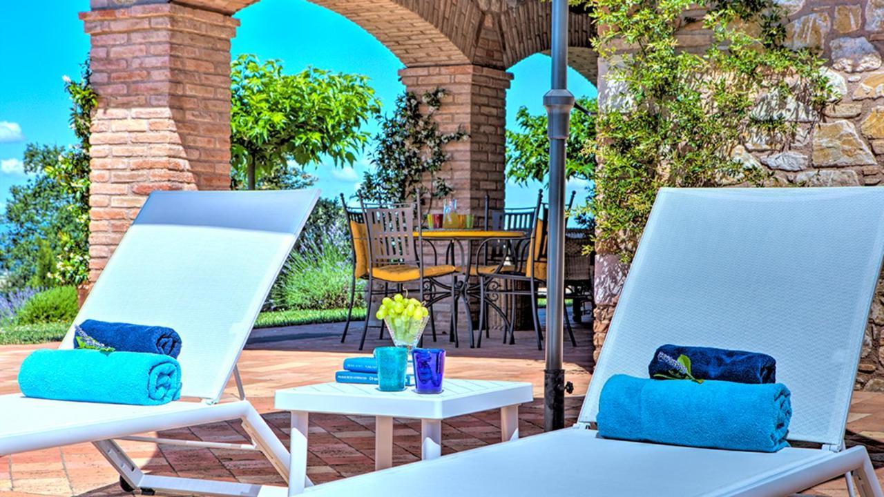 Villa Bella 8, Emma Villas Massa Martana Exteriér fotografie